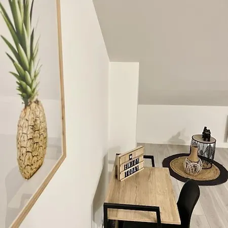 Du Chateau Apartment