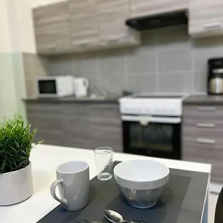 Du Chateau Apartment